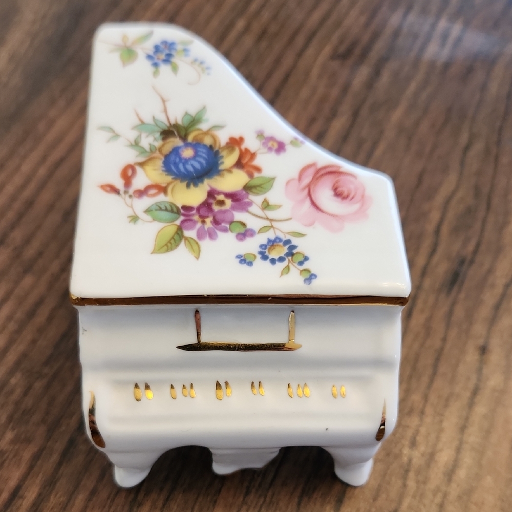 Miniature Bone China Grand Piano By Hammersley